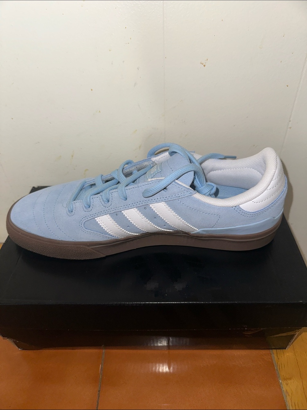 adidas Men’s Light Blue Suede Sneakers with White Stripes and Brown Gum Sole